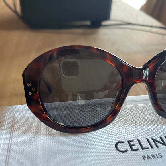Celine Sunglasses Tortoiseshell - Picture 2 of 9